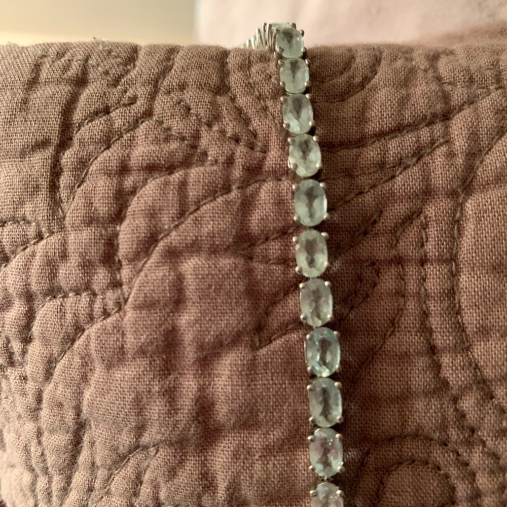 Aquamarine Line Bracelet